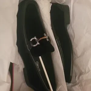 Salvatore Ferragamo | Shoes | Salvatore Ferragamo 9 2 Black  display picture 2